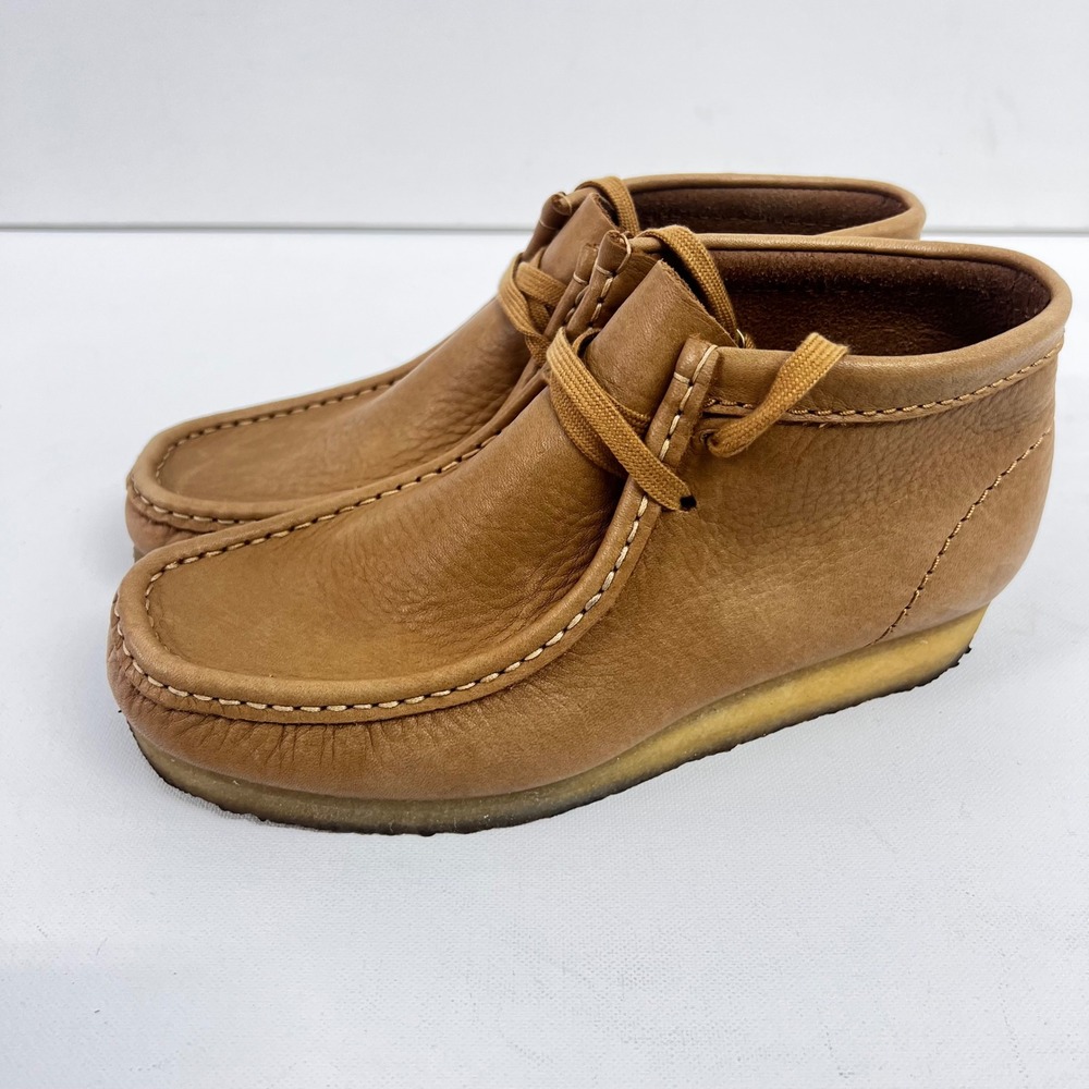 Clarks Originals Wallabee Boots Womens 8 Tan Pebbled Leather Crepe Sole 261758